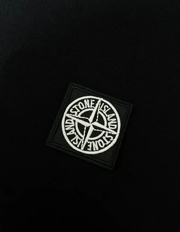 P180 Size Chart Detailed Picture] Stone Island STONE ISLAND top version FW new long-sleeved T-shirt, classic style official website synchronization, embroidered small label LOGO long-sleeved T-shirt, 64 count high-density 280g double yarn pure cotton fabric, imported machine embroidered small label, embroidered letters are clean and neat, the letters are clear, support NFC scanning code to enter the official website, ready-to-wear collar hemming, shoulder hemming strips, tightly threaded collar , it has been processed by high-temperature color fixing and washing process before leaving the factory. It will not fade, shrink or pill. The style is simple, classic, soft and comfortable, a must-have wardrobe item. Color: black white, size: XS-L (the maximum L can wear 200 pounds)
